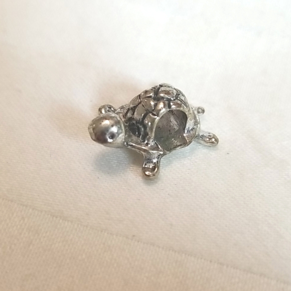 Silver Turtle Bracelet Charm Bead - Picture 1 of 6